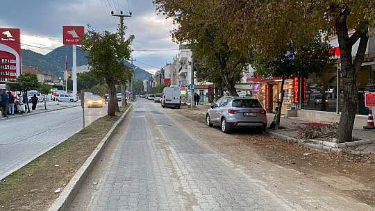 Fethiye'de Yol ve Alt Yapı Çalışmaları Devam Ediyor