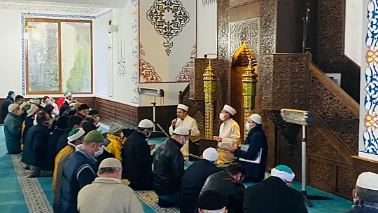 Yılın Son Pazarı Hz. Ali Cami'nde Buluşuldu