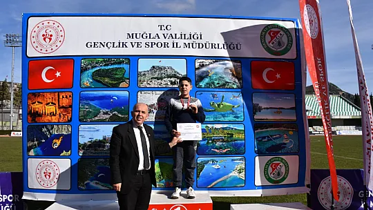 Muğla'da Geleneksel Atatürk Koşusu'na Yoğun İlgi