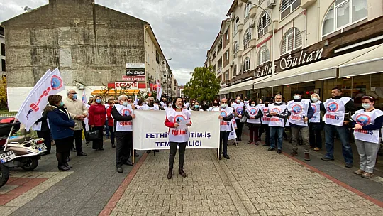 Öğretmenler İş Bıraktı