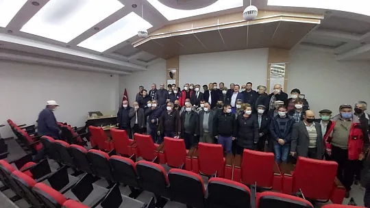 Kayıtlı 321 Arıcıya Yem Dağıtımı Yapıldı