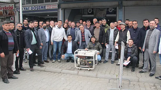 Sanayi Esnafı Demirtaş'ı Bağrına Bastı