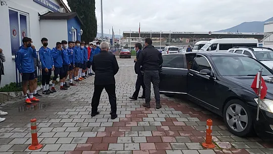 Vali'den Fethiyespor'a ziyaret