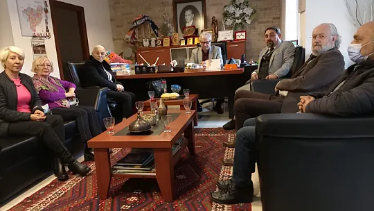 Akbuga ve yönetimi teşekkür ziyaretlerinde