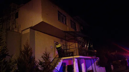 Polisten gece baskını