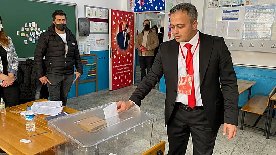 Başkanlık yarışının galibi Soydemir
