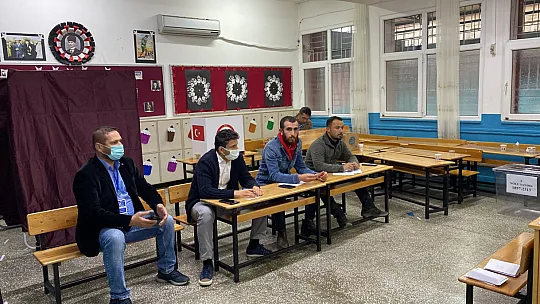 Başkanlık yarışının galibi Soydemir