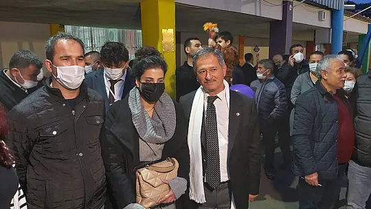Başkanlık yarışının galibi Soydemir