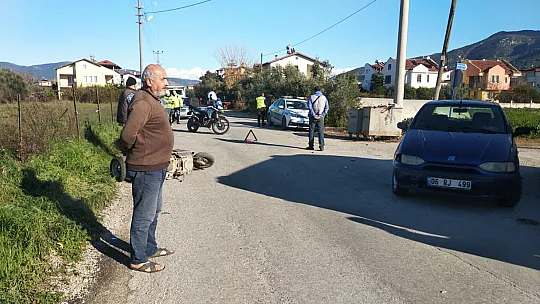 Otomobil motora çarptı