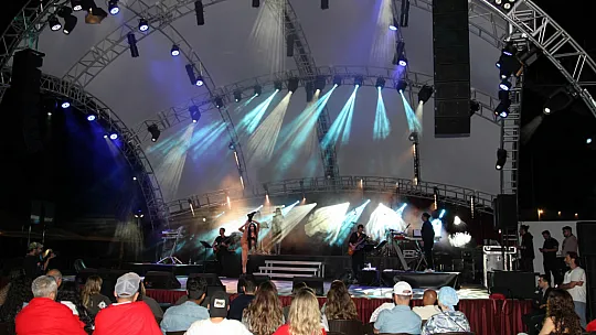 Afara Uğur Arslan 1200 metrede sevenleri ile buluştu