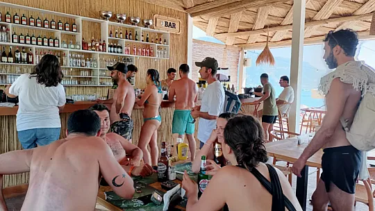 KUMBURNU, DÜNYA PLAJLARI İLE YARIŞIYOR