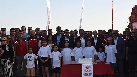 KÖYCEĞİZ GÖLÜNE 260 BİN YAVRU SAZAN BALIĞI BIRAKILDI