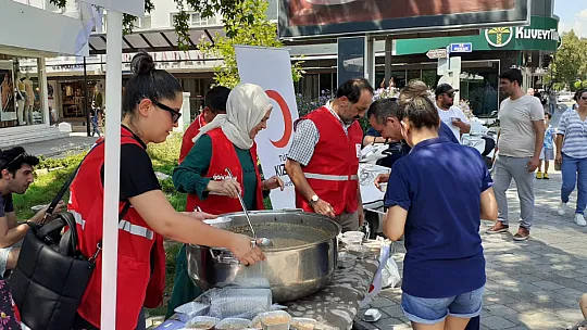 KIZILAY ŞUBESİ'NDEN AŞURE ETKİNLİĞİ