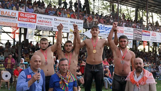 SEKİ'DE BAŞPEHLİVANLIĞI ALİ GÜRBÜZ KAZANDI
