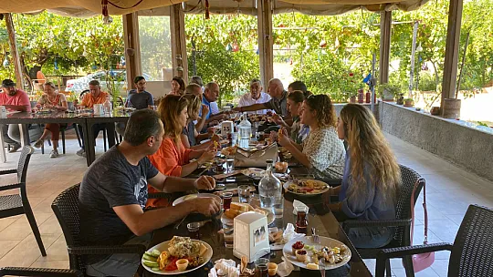 BAŞKAN ÇOBAN, BASIN MENSUPLARI İLE KAHVALTIDA BULUŞTU