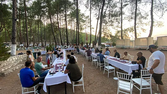 MÜDÜR ATMACA, MESAİ ARKADAŞLARIYLA AKŞAM YEMEĞİ'NDE BULUŞTU