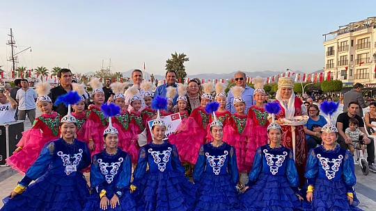 FETHİYE SPORFEST, KORTEJ YÜRÜYÜŞÜ İLE BAŞLADI
