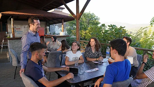 BAŞKAN OTGÖZ, ÜNİVERSİTE GENÇLİĞİ İLE BULUŞTU