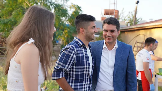 BAŞKAN OTGÖZ, ÜNİVERSİTE GENÇLİĞİ İLE BULUŞTU