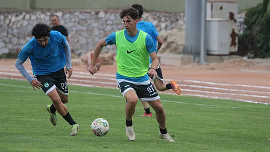 ERMAŞ MUĞLASPOR TİRE KARŞISINDA