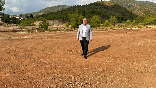 BAŞKAN DEMİR, 'TOKİ 'YAPARIM' DER YAPMAZ. ALDATIR, İNSANLARIN UMUTLARINI YIKAR'