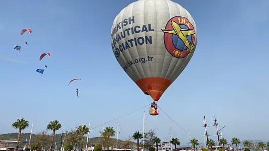 BAŞKAN KARACA MUHTARLAR GÜNÜNÜ KUTLADI