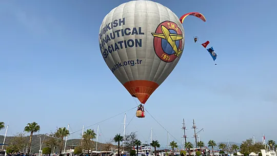 BAŞKAN KARACA MUHTARLAR GÜNÜNÜ KUTLADI