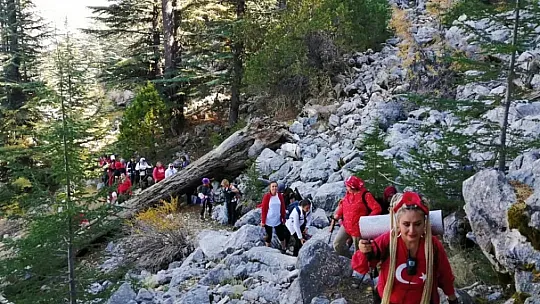 TABİAT KADINLARI'NDAN CUMHURİYET BAYRAMI YÜRÜYÜŞÜ