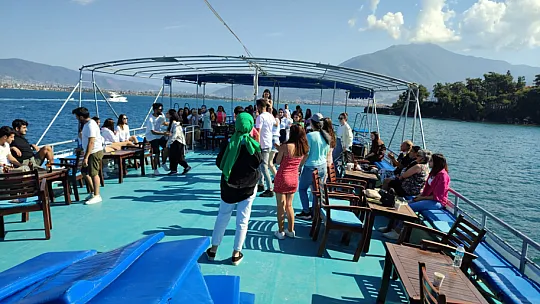 ÖĞRENCİLER PAZAR KAHVALTISINDA BULUŞTU