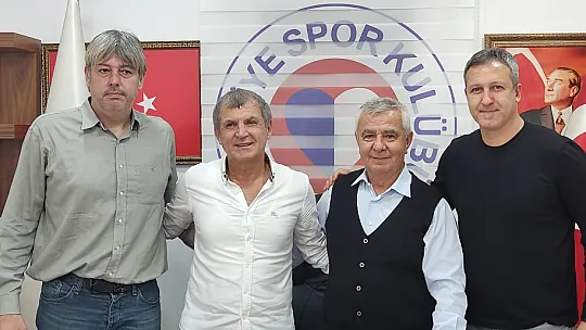 FETHİYESPOR'DA İMZALAR ATILDI