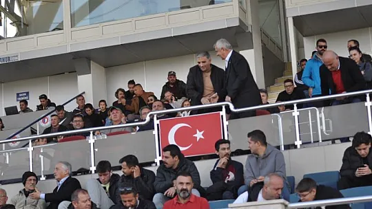 FETHİYESPOR ZORLU MÜCADELEDEN 3 PUAN ÇIKARDI