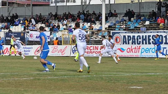 FETHİYESPOR ZORLU MÜCADELEDEN 3 PUAN ÇIKARDI