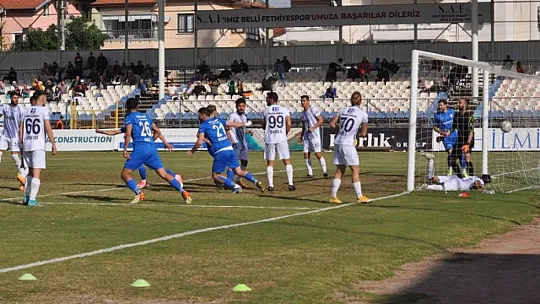 FETHİYESPOR ZORLU MÜCADELEDEN 3 PUAN ÇIKARDI