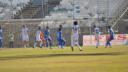 FETHİYE'DE BİR ŞİMŞEK ÇAKTI