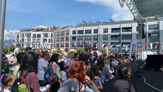 23 Nisan çocuk şenliği programları başladı