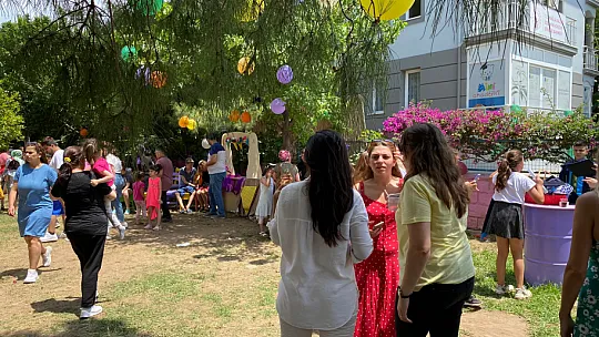 Nursel Özdemir Kurumları'nda Yılsonu Coşkusu 