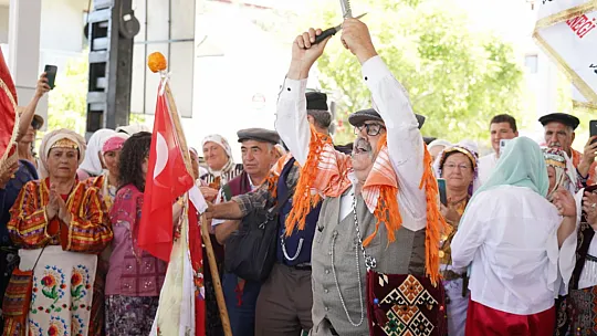 11. Yörük Obaları Şenliği Büyük Bir Coşkuyla Gerçekleşti