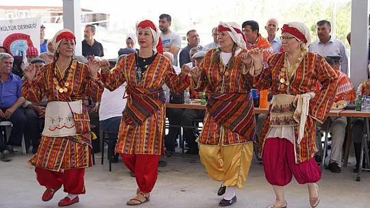 11. Yörük Obaları Şenliği Büyük Bir Coşkuyla Gerçekleşti