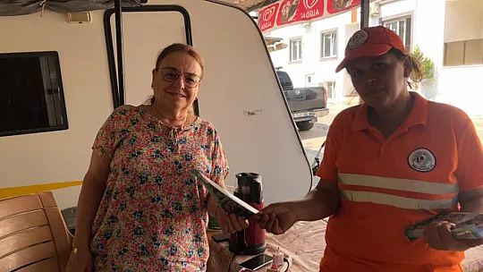 'Çöplerimizi Konteynerin Dışına Değil, İçine Atıyoruz'