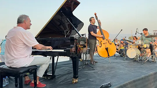 Sanat ve Turizm Festivali'nin ilk günü çoşkuyla geçti