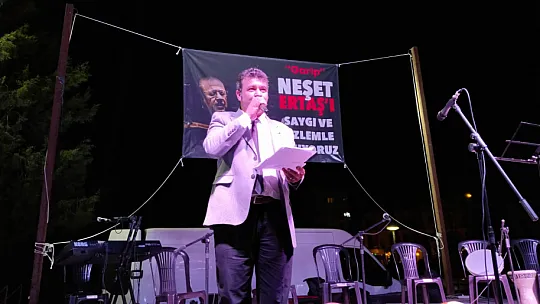 Neşet Ertaş Türküleriyle Anıldı