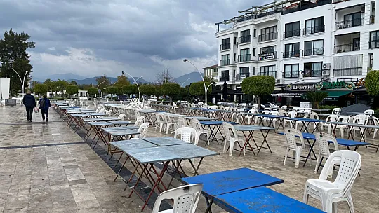 Fethiye Yeni Yıl Pazarı Yarına Ertelendi
