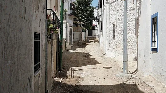 Yağmur suyu hattı çalışmaları sokak sokak devam ediyor 