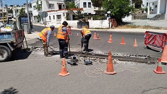 Yağmur suyu hattı çalışmaları sokak sokak devam ediyor 