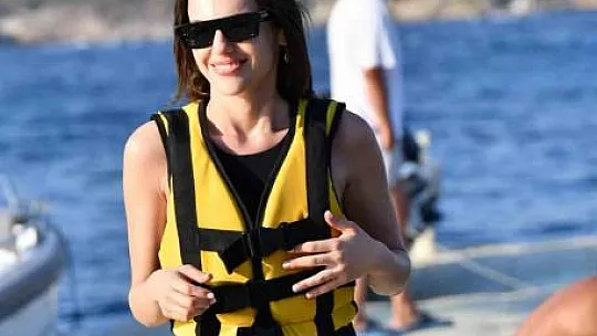 Yağmur'un jet-ski şovu
