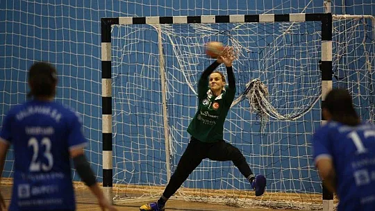 Yalıkavakspor, EHF Avrupa Kupası'nda yarı finale çıktı