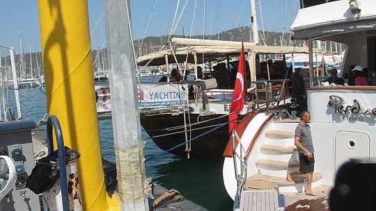 FETHİYE'DE İSKELE DOLDU