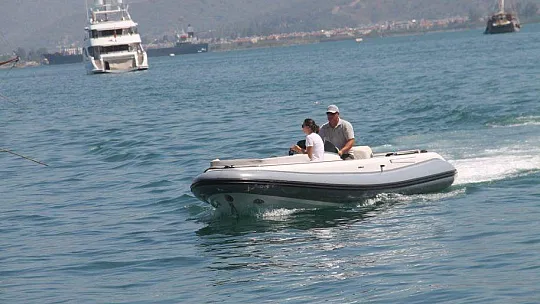 FETHİYE'DE İSKELE DOLDU