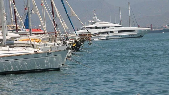 FETHİYE'DE İSKELE DOLDU