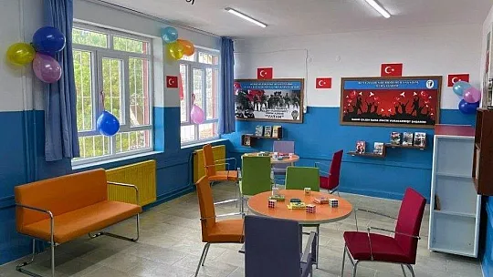 Yatağan'da 'Polis Amca' kütüphanesi açıldı